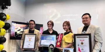 Perayaan tersebut dihadiri oleh Vice Presiden of People & Culture JBS Perkasa Sylvia Tina, National Sales Manager Mevvah JBS Perkasa Reynaldi, Assistant National Sales Manager Modern Trade Suyudono Arraisy, dan Marketing Communications & Brand Strategist JBS Perkasa Fanny Tanuraharja, di kantor Fortress, Tangerang, Sabtu (23/8).